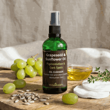 Load image into Gallery viewer, VLEssentials Grapeseed and Sunflower Facial Cleansing Oil for Pigmentation and Dark Spots 100ml bottle